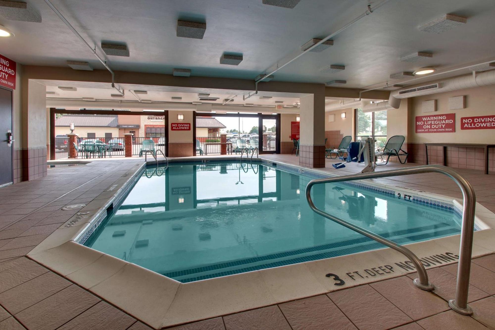 Drury Inn & Suites Bowling Green Exteriör bild